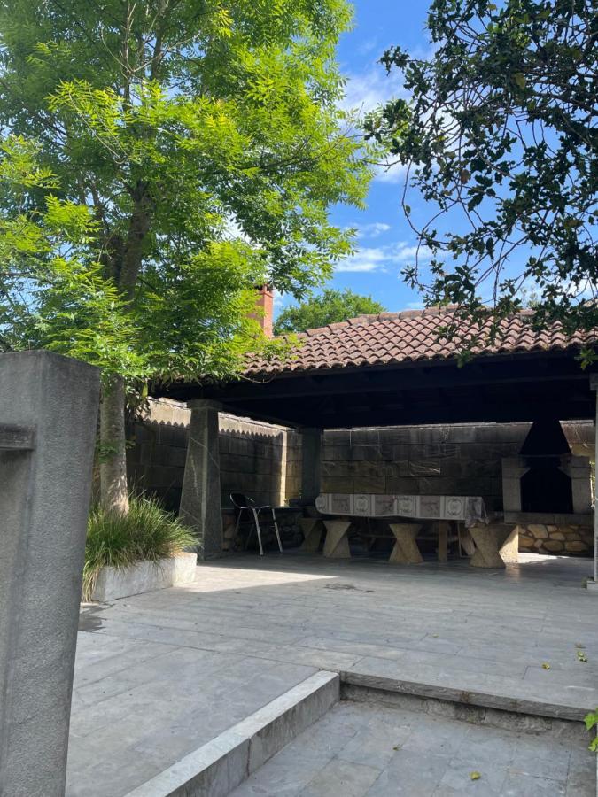Appartamento Casa Cardin Onís Esterno foto