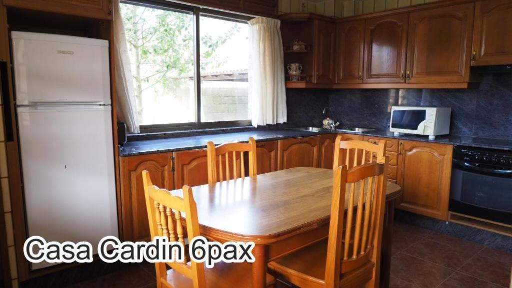 Appartamento Casa Cardin Onís Esterno foto
