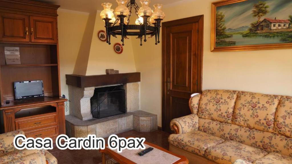 Appartamento Casa Cardin Onís Esterno foto